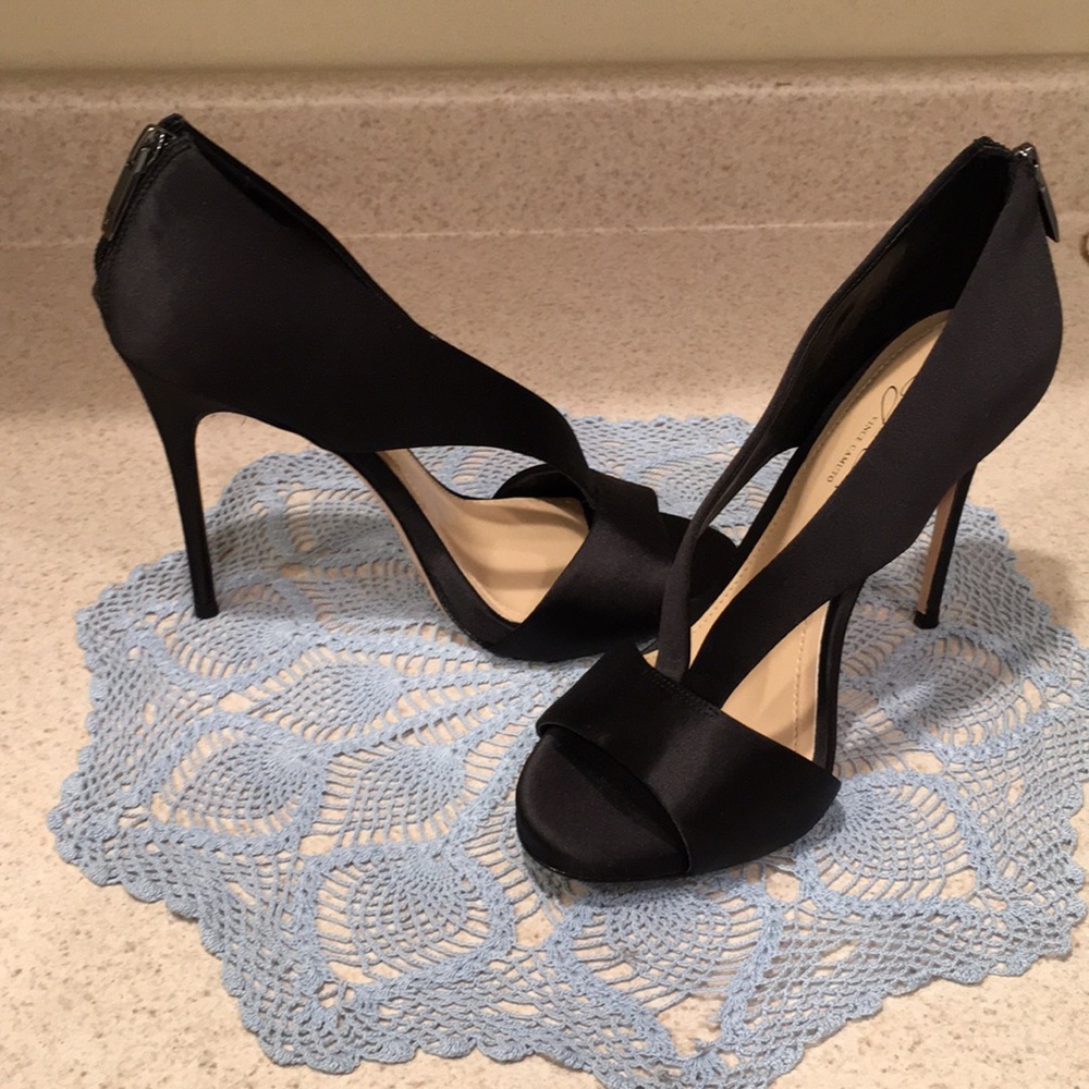 Vince Camuto heels